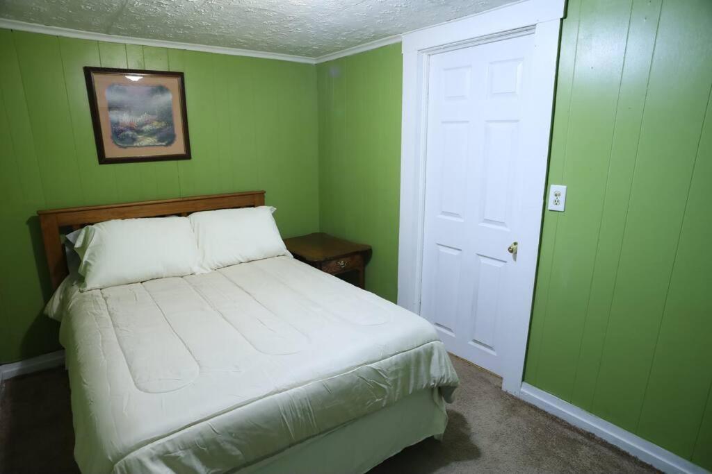 3-Bedroom Apt. Ideal Location Near New River Gorge Fayetteville Ngoại thất bức ảnh